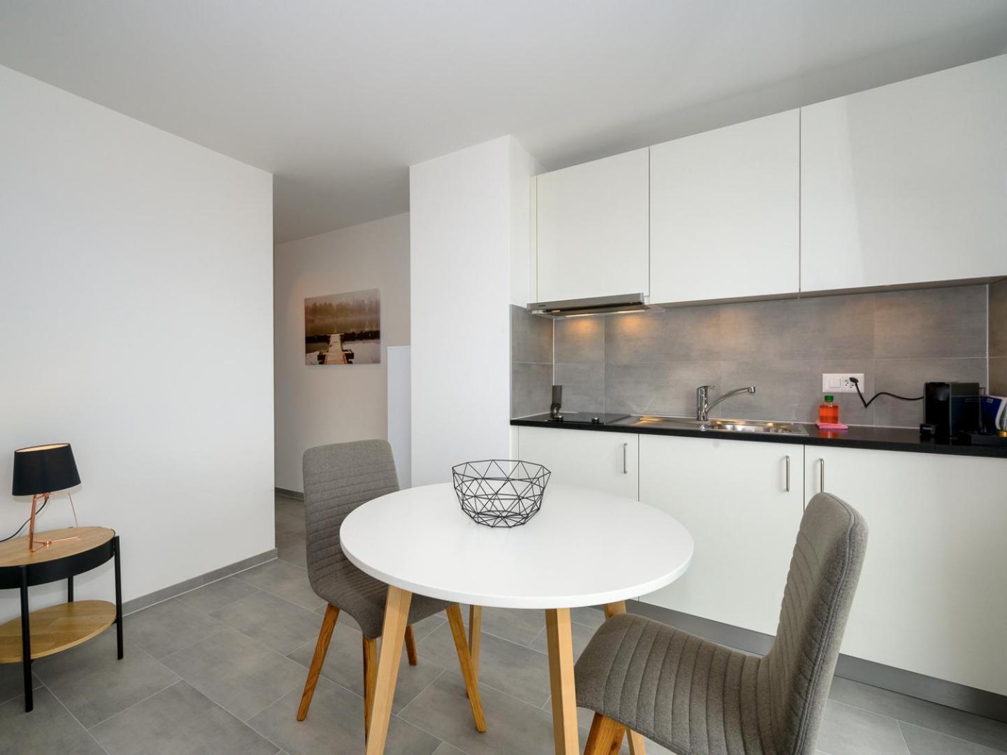 Modern Apartments In The Heart Of Losanna Esterno foto