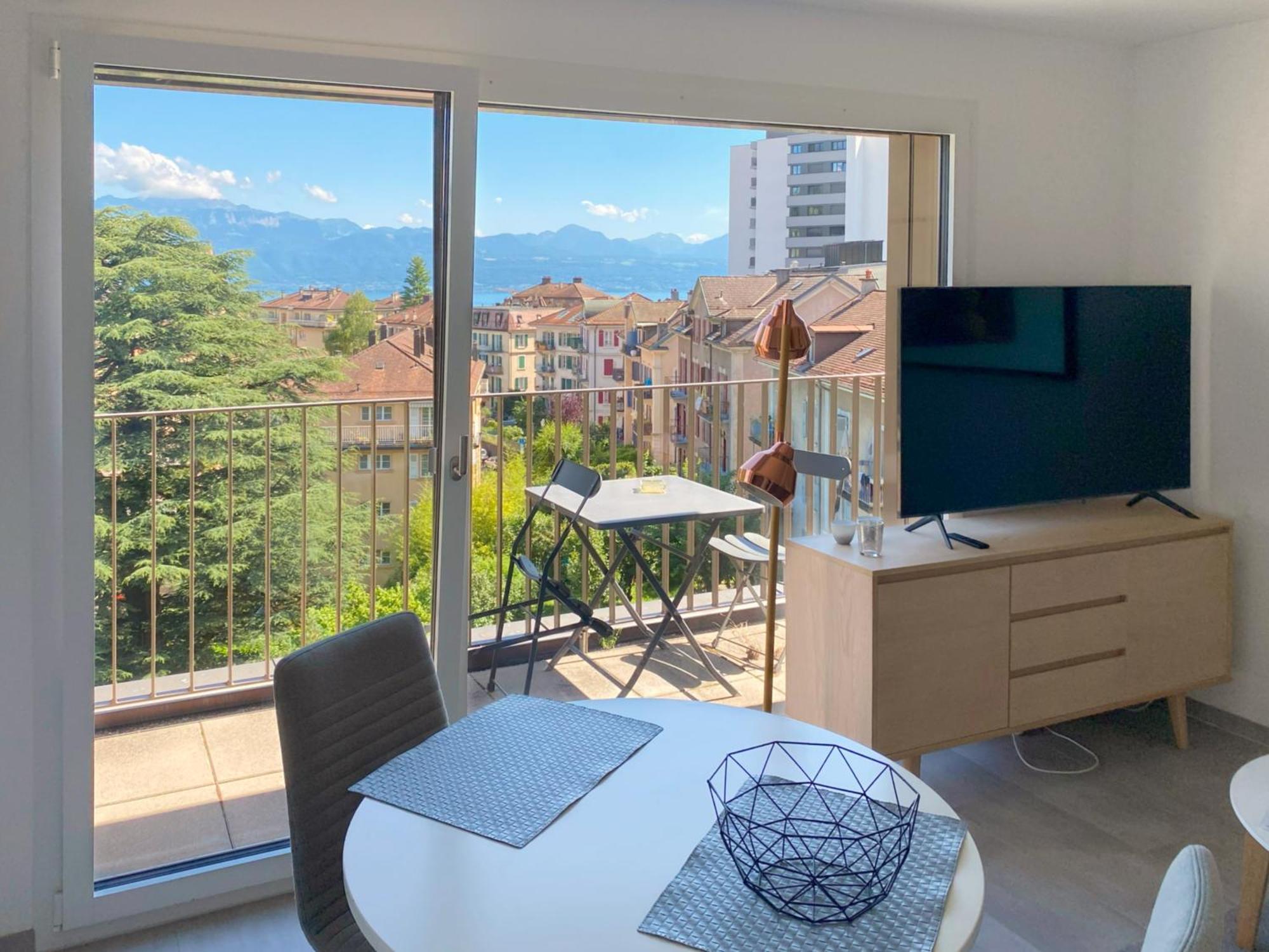 Modern Apartments In The Heart Of Losanna Esterno foto